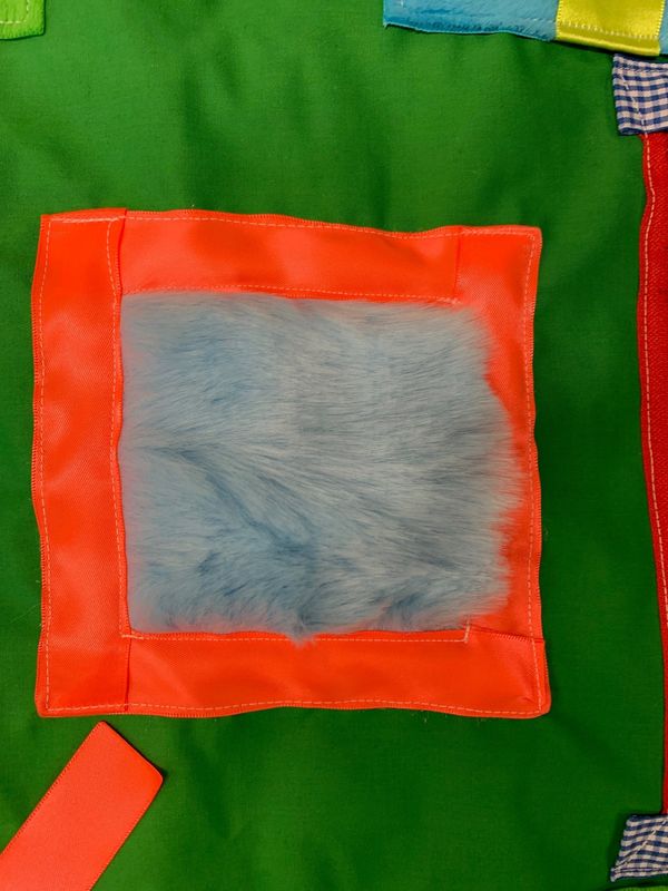 Fikleteppe grønn - Taktil sanseteppe demens